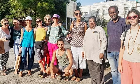 இத்தாலிய யோகா குழுவினர் வருகை