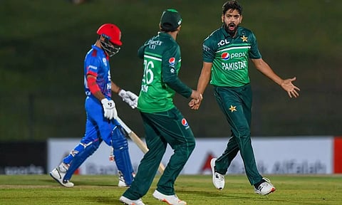 முதல் ஒருநாள் போட்டி - 142 ரன்கள் வித்தியாசத்தில் பாகிஸ்தான் அசத்தல் வெற்றி