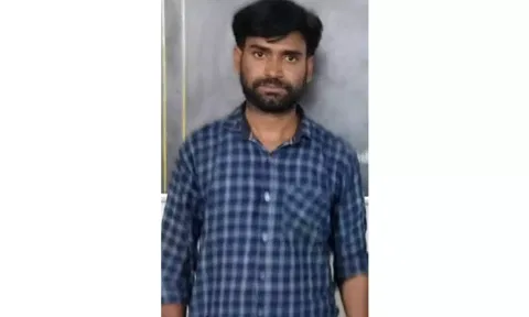 கொலை செய்யப்பட்ட சுரேஷ்.