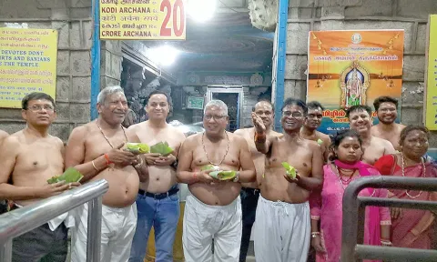 கன்னியாகுமரி பகவதி அம்மன் கோவிலில் பாராளுமன்ற நிலைக்குழு தரிசனம்