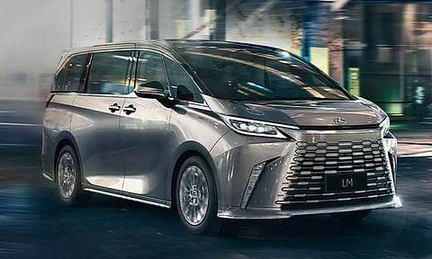 அசத்தலாக வெளியான சூப்பர் டீசர் - விரைவில் இந்தியா வரும் லெக்சஸ் LM