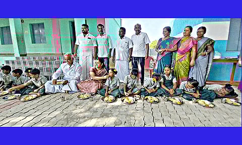 இலுப்பக்குடியில் காலை சிற்றுண்டி திட்டம்