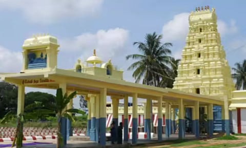 பிரசாதம் வாங்கினால் குழந்தை பாக்கியம்-தேன்கனிக்கோட்டை பேட்டராய சுவாமி கோவில்!