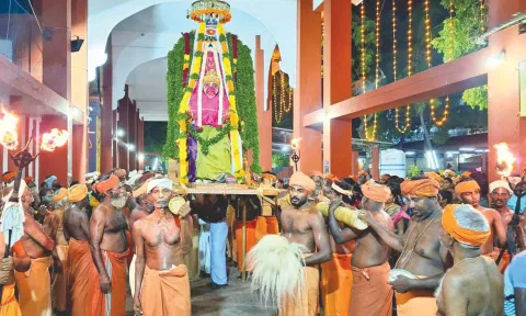 சாமிதோப்பு அய்யா வைகுண்டசாமி தலைமைப்பதியில் ஆவணி திருவிழா தேரோட்டம் நாளை நடக்கிறது