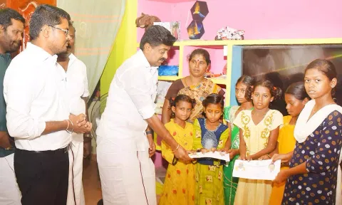 விபத்தில் இறந்தவரின் குடும்பத்திற்கு நிதி உதவி