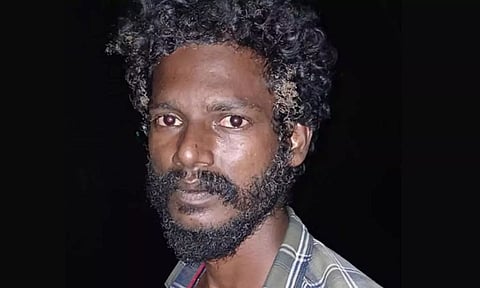 சேலம் அருகே மதுபோதையில் தனது வீட்டிற்கு தானே தீ வைத்த டிரைவர்