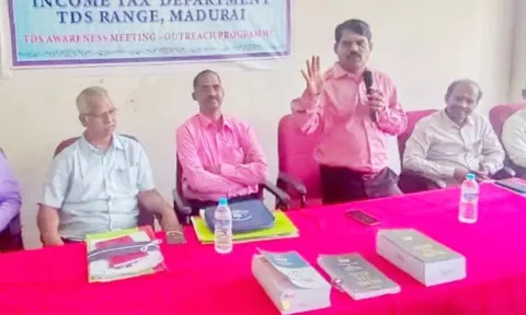கூட்டுறவு வங்கி விழிப்புணர்வு முகாம்