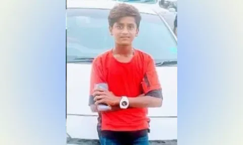 ஊதுபத்தி எந்திரத்தில் சிக்கி 17 வயது சிறுவன் சாவு