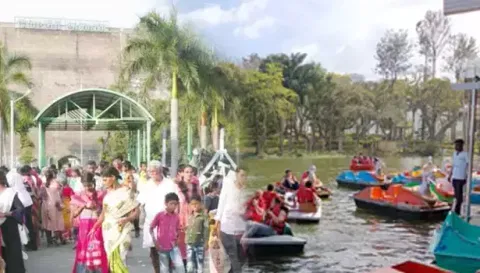 ஏற்காடு, மேட்டூரில் சுற்றுலா பயணிகள் குவிந்தனர்
