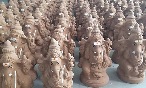 திருவள்ளூரில் 16 ஏரி, குளங்களில் மட்டும் விநாயகர் சிலைகளை கரைக்க வேண்டும்: கலெக்டர் உத்தரவு