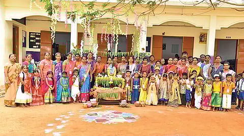 பணகுடி புள்ளிமான் மெட்ரிக் பள்ளியில் கிருஷ்ண ஜெயந்தி கொண்டாட்டம்