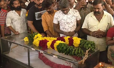 மாரிமுத்து உடலுக்கு நேரில் அஞ்சலி செலுத்திய மாரிசெல்வராஜ்