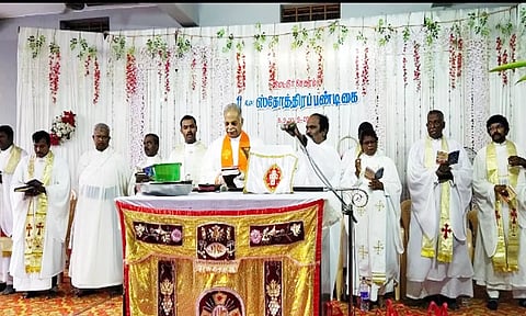 கடையம் அருகே கிறிஸ்தவர்களின் ஸ்தோத்திர பண்டிகை