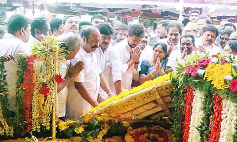 66-வது ஆண்டு நினைவு தினம்: இம்மானுவேல் சேகரனார் நினைவிடத்தில் அமைச்சர் உதயநிதி ஸ்டாலின் அஞ்சலி