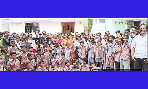 ஆதரவற்ற குழந்தைகளுக்கு நலத்திட்ட உதவிகள்