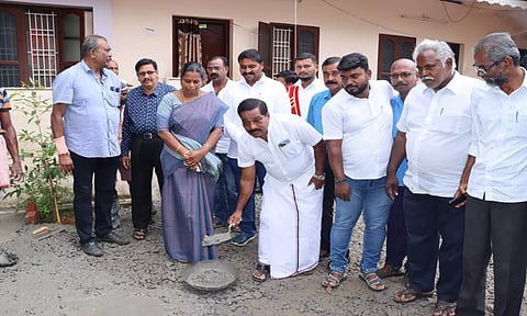 மாநகராட்சியில் பகுதியில் ரூ.40.50 லட்சம் மதிப்பீட்டில் சாலை பணிகள்