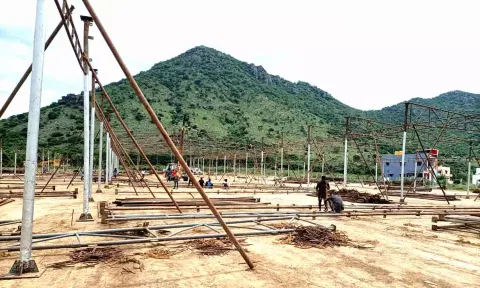 தி.மு.க பவள விழா மேடையை அமைச்சர் துரைமுருகன் ஆய்வு