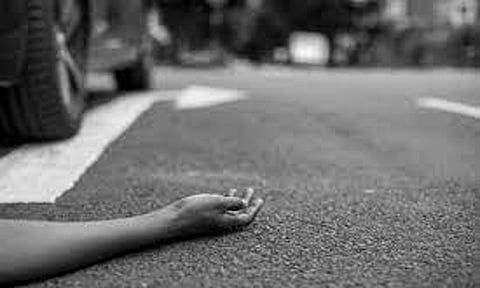 அரசு பஸ் மோதி துப்புரவு பணியாளர் பலி
