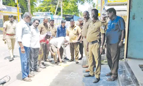 ஆக்கிரமிப்புகள் அகற்றும் பணி நடந்தது.