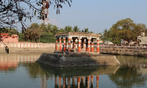 இந்திரன் நீராடிய சீதா குண்டம் தீர்த்தம்