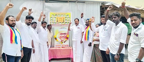 21 தியாகிகளுக்கு பா.ம.க.வினர் மரியாதை