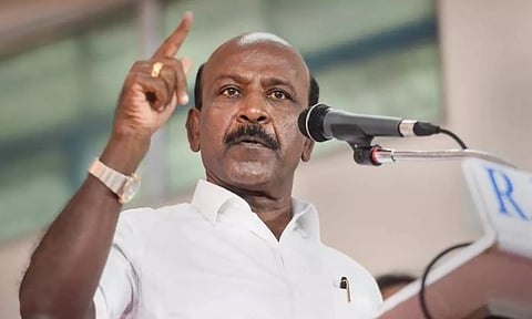 சவர்மா சாப்பிட்ட சிறுமி உயிரிழப்பு- மாவட்ட உணவு பாதுகாப்பு அலுவலருக்கு அமைச்சர் நோட்டீஸ்