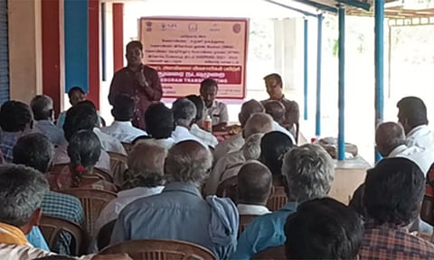துவரை நடவுமுறை குறித்து விவசாயிகளுக்கு பயிற்சி
