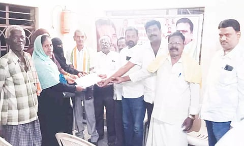 காங்கிரஸ் கட்சி ஆலோசனை கூட்டம்