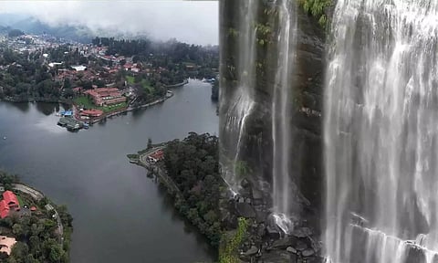 கொடைக்கானல் அருவிகளில் ஆர்ப்பரித்து கொட்டும் தண்ணீர்- சுற்றுலா பயணிகள் உற்சாகம்