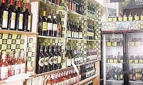 கர்நாடகாவில் கூடுதல் மதுக்கடை திறக்க அரசு முடிவு