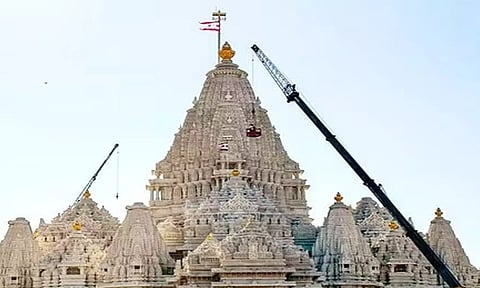 உலகிலேயே மிக பெரிய இந்து கோயில் அமெரிக்காவில் அடுத்த மாதம் திறப்பு