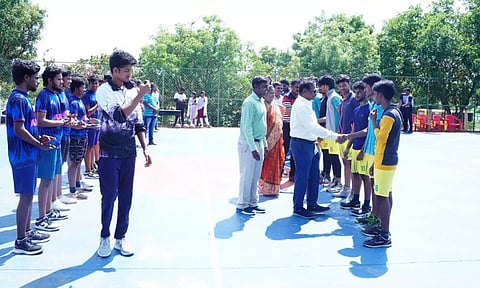 ஸ்ரீசாய் ரங்கநாதன் பொறியியல் கல்லூரியில் மண்டல அளவிலான கூடைப்பந்து போட்டி