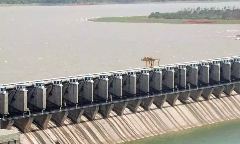 கர்நாடக அணைகளில் இருந்து காவிரி ஆற்றில் வினாடிக்கு 6337 கனஅடி தண்ணீர் திறப்பு