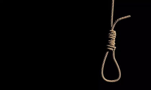 ஞாறான்விளை அகதிகள் முகாம் தலைவர் தூக்குபோட்டு தற்கொலை