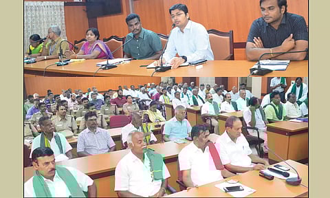 மனித விலங்கு மோதலை தடுக்க வனத்துறை, விவசாயிகளை ஒருங்கிணைத்து பாதுகாப்பு குழு அமைக்க வேண்டும் - முத்தரப்பு கூட்டத்தில் வலியுறுத்தல்