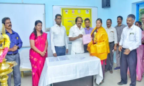 கண்டன்விளை அரசு மேல்நிலைப்பள்ளியில் போட்டி தேர்வுக்கான இலவச பயிற்சி வகுப்பு  அமைச்சர் மனோதங்கராஜ் தொடங்கி வைத்தார்