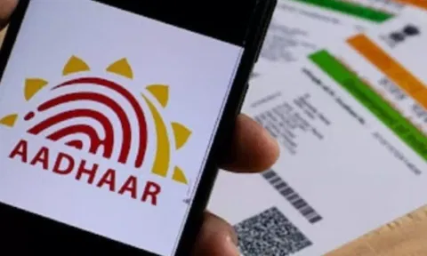 கூட்டுறவு சங்க உறுப்பினர்கள் ஆதார், குடும்ப அட்டை எண் சமர்ப்பிக்க வேண்டும்பெரம்பலூர் மண்டல கூட்டுறவு சங்கங்களின் இணைப்பதிவாளர் அறிக்கை