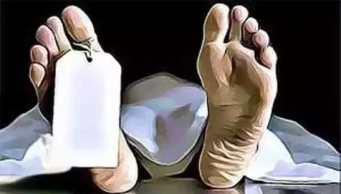 வெங்கரை அருகே அடையாளம் தெரியாத ஆண் பிணம்
