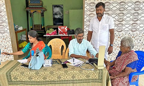 முகாமில் கலந்து கொண்டவர்கள்.