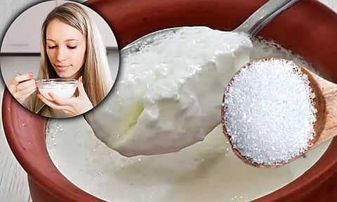 தயிருடன் சர்க்கரை கலந்து சாப்பிடுவது நல்லதா?