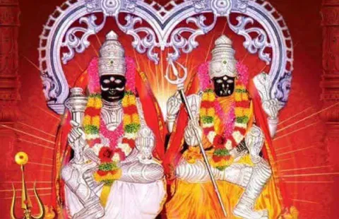 குலசேகரன்பட்டினம் தசரா திருவிழா: நெல்லை உள்பட 4 மாவட்டங்களுக்கு 25-ந் தேதி விடுமுறை விடவேண்டும் - ஆலோசனை கூட்டத்தில் வலியுறுத்தல்