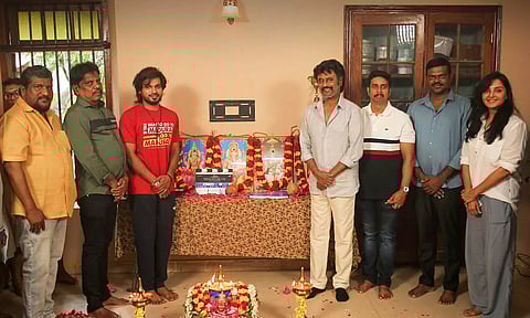 பூஜை புகைப்படங்களை வெளியிட்ட ரஜினி படக்குழு