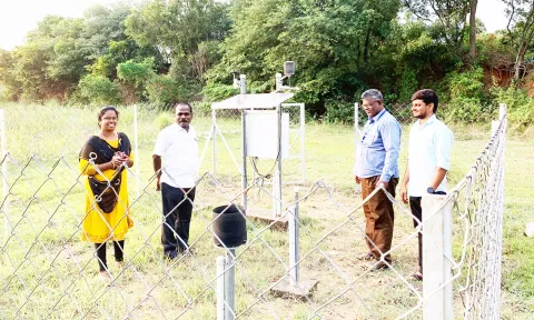 நாட்டறம்பள்ளியில் மழைமானி ஆய்வு