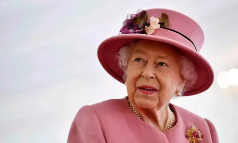 மறைந்த ராணி 2-ம் எலிசபெத்தை கொல்ல சதி: இங்கிலாந்து வாழ் சீக்கியருக்கு 9 ஆண்டு ஜெயில் தண்டனை