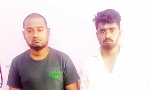 &nbsp;போக்சோவில் கைது செய்யபட்ட வாலிபர்களை படத்தில் காணலாம்.&nbsp;&nbsp;