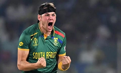 உலகக்கோப்பை கிரிக்கெட்: 102 ரன்கள் வித்தியாசத்தில் தென் ஆப்பிரிக்கா அபார வெற்றி