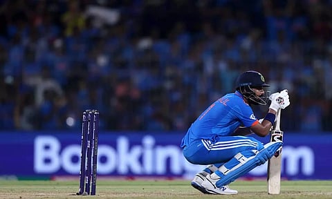 சிக்ஸா...! வருத்தப்பட்ட கே.எல். ராகுல்