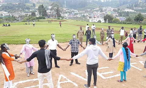 முதுமலை புலிகள் காப்பகம் சார்பில் விழிப்புணர்வு நிகழ்ச்சி