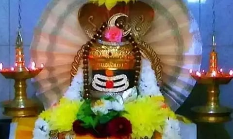 பிரதோஷ வழிபாடும், அதன் பயன்களும்