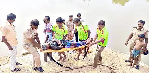 தீயணைப்புத்துறை சார்பில் பேரிடர் மீட்பு ஒத்திகை நிகழ்ச்சி நடந்தது.
